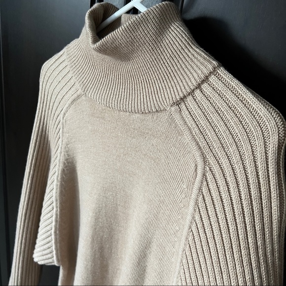 Club Monaco camel sweater dress - Picture 7 of 10